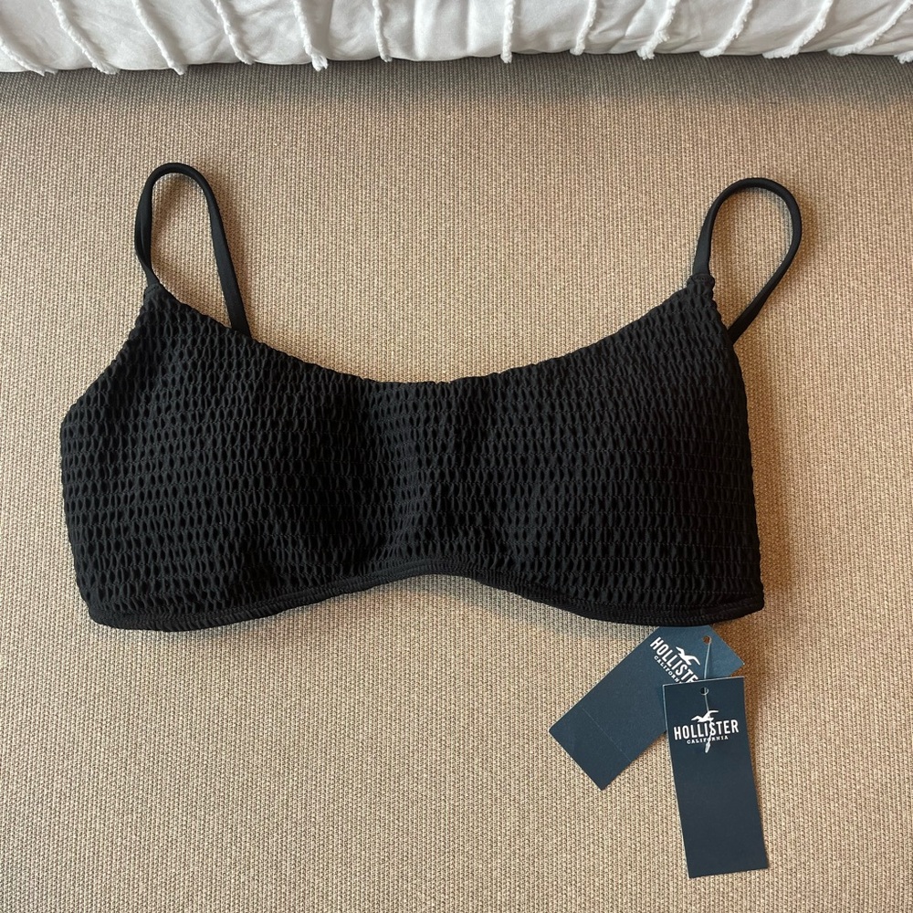 NWT Hollister Black Textured Bikini Top Size S